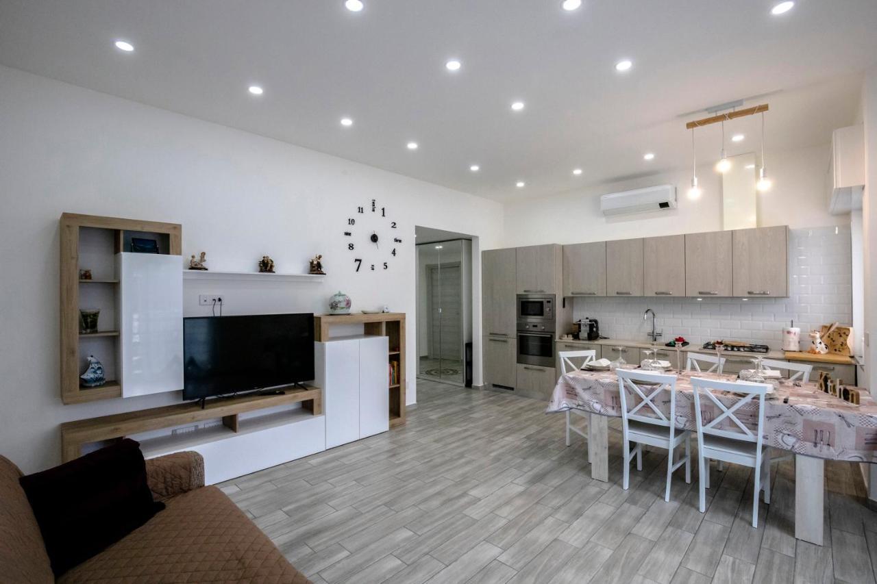 דירות San Fermo della Battaglia Residenza Il Roccolo מראה חיצוני תמונה